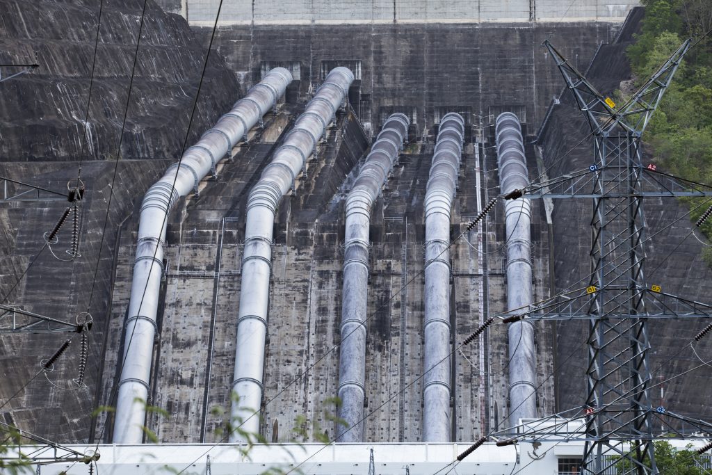 Water tube for electric generator turbine in large dam