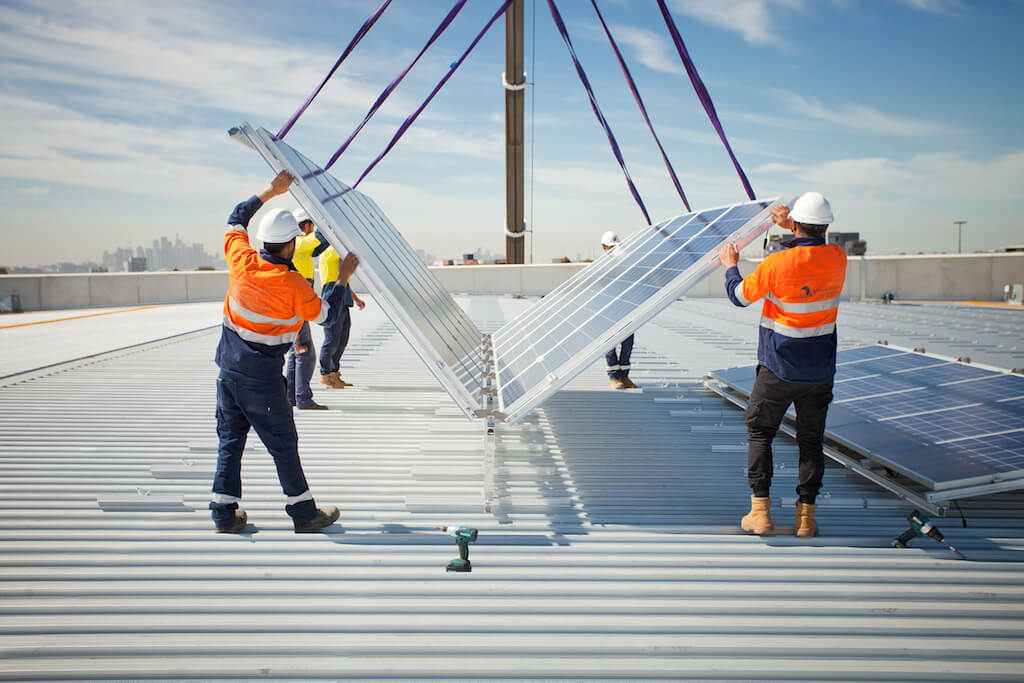 Solpod's prefabricated system being installed on the roof of Highpoint Shopping Centre